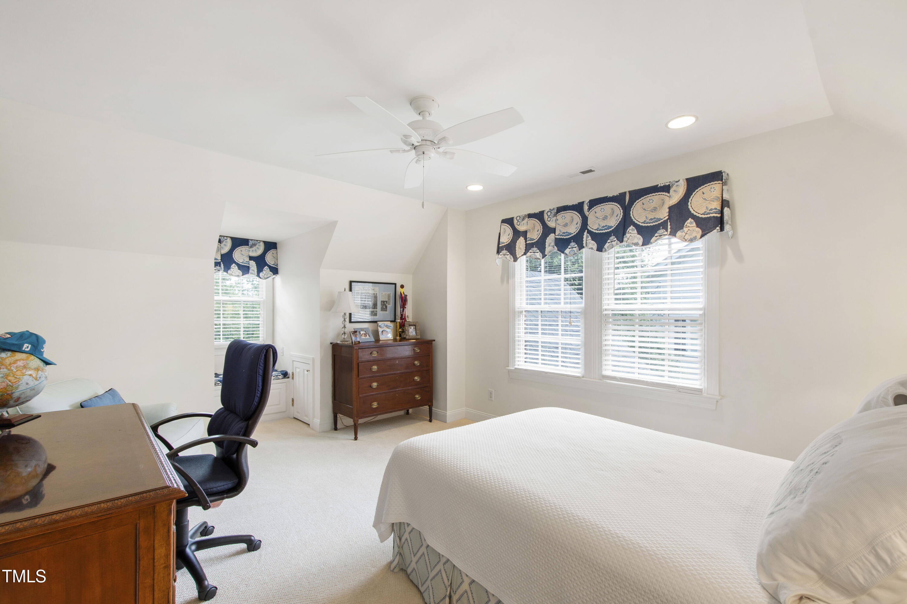 2328 Byrd Street Raleigh, NC 27608 - Photo 43 of 44 Byrd (41)