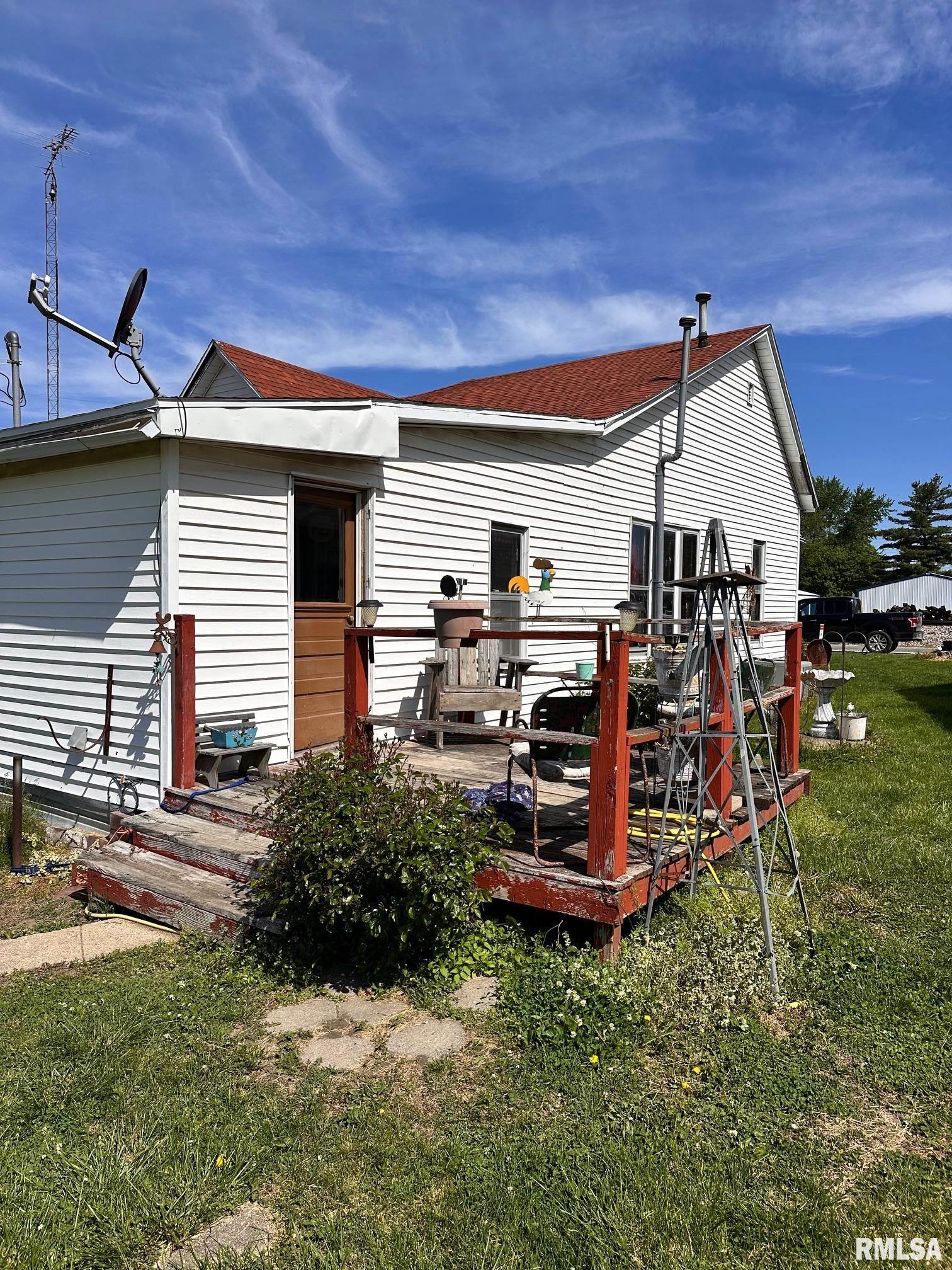 617 Railroad Street Chapin, IL 62628 - Photo 13 of 16