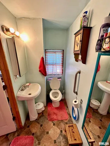 $52,000 | 617 Railroad Street, Chapin, IL 62628