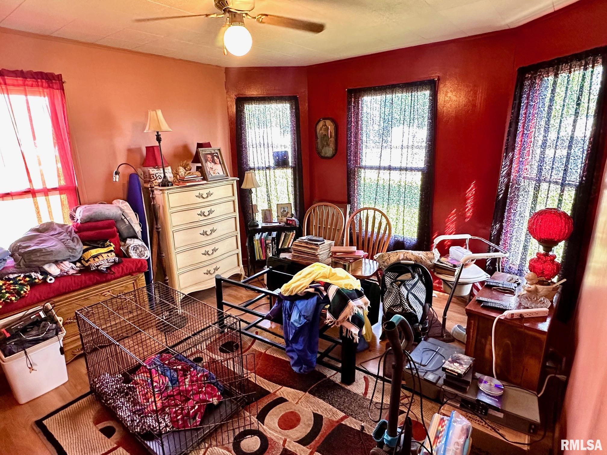 617 Railroad Street Chapin, IL 62628 - Photo 10 of 16