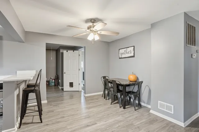 $219,900 | 515 West Auburn Lane, Crete, IL 60417