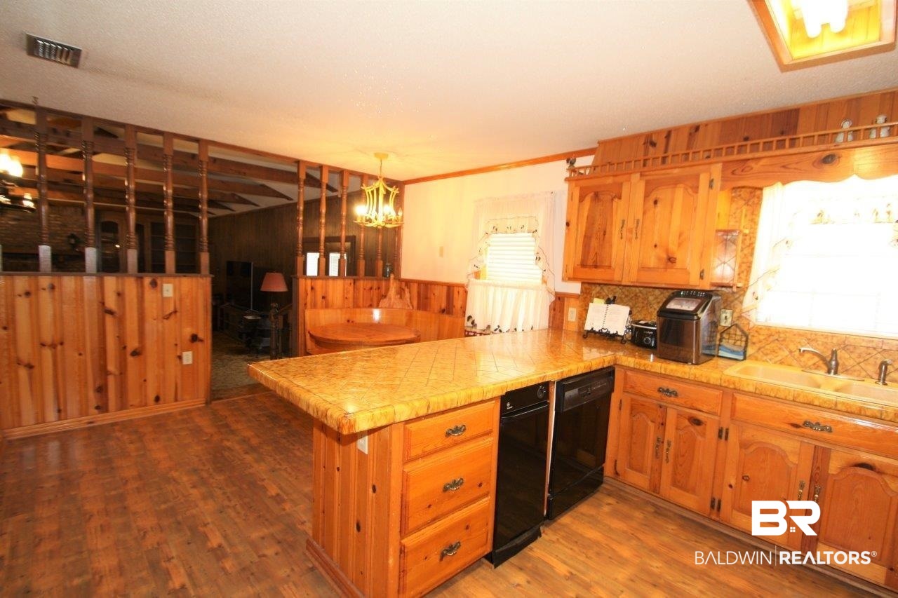 1263 Rigby Road Mobile, AL 36608 - Photo 8 of 29