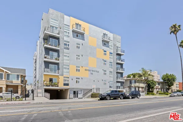 $3,300 | 155 South Oxford Avenue, Unit 404, Los Angeles, CA 90004