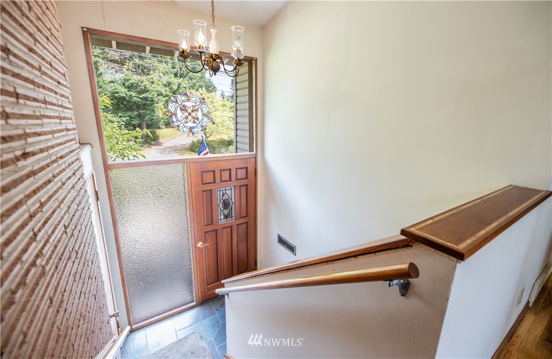 23816 Brier Road Brier, WA 98036 - Photo 7 of 39 a view of entryway