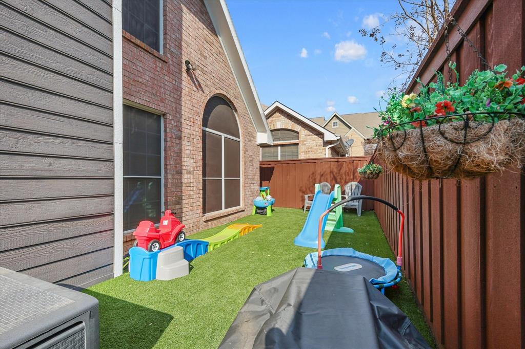 14624 Flanders Court Addison, TX 75001 - Photo 28 of 35