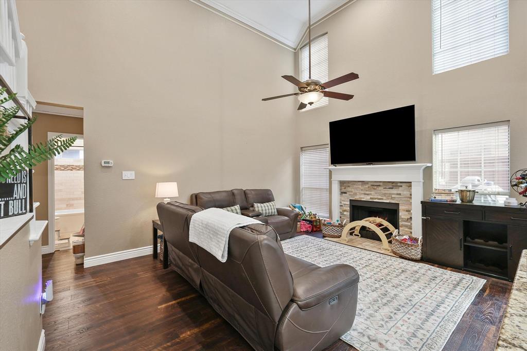 14624 Flanders Court Addison, TX 75001 - Photo 8 of 35