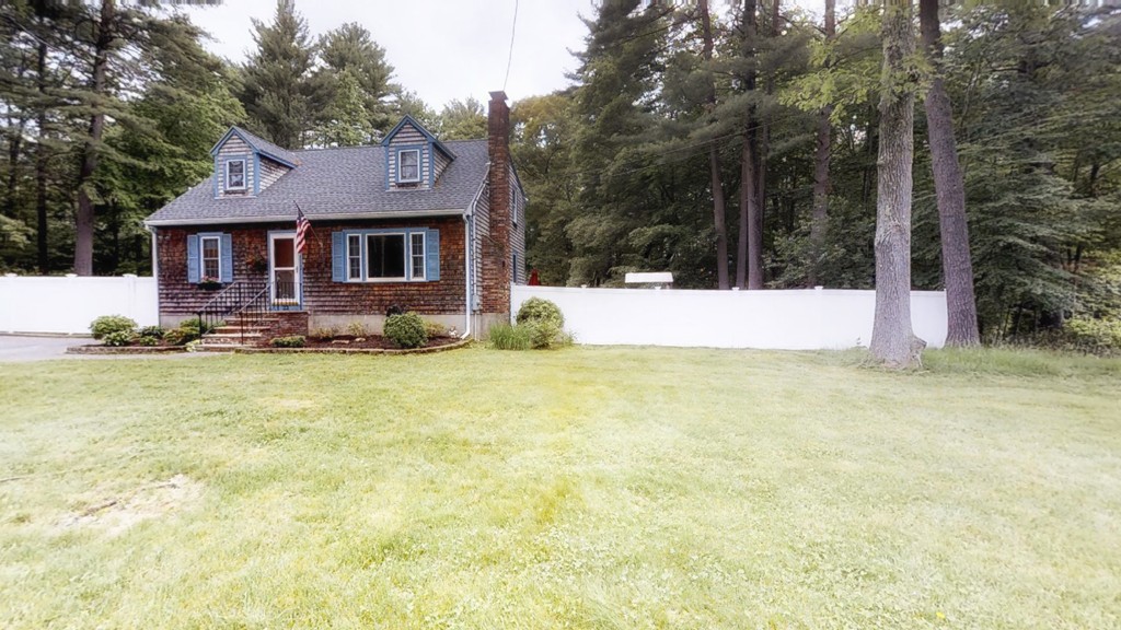 23 Fargo Road Holbrook, MA 02343 - Photo 1 of 24