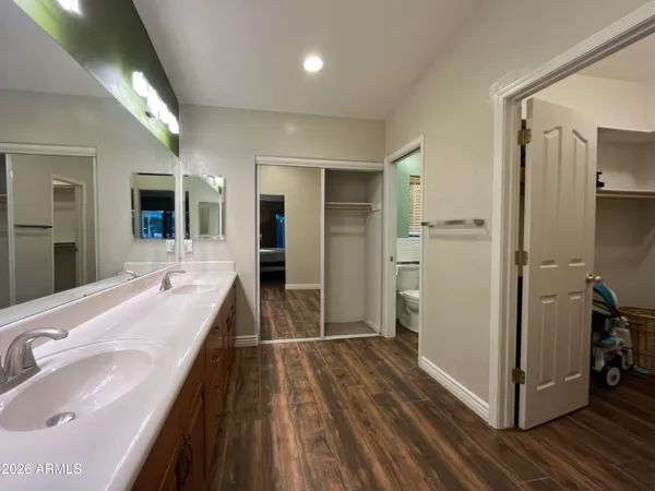 $740,000 | 802 East Roberts Road, Phoenix, AZ 85022