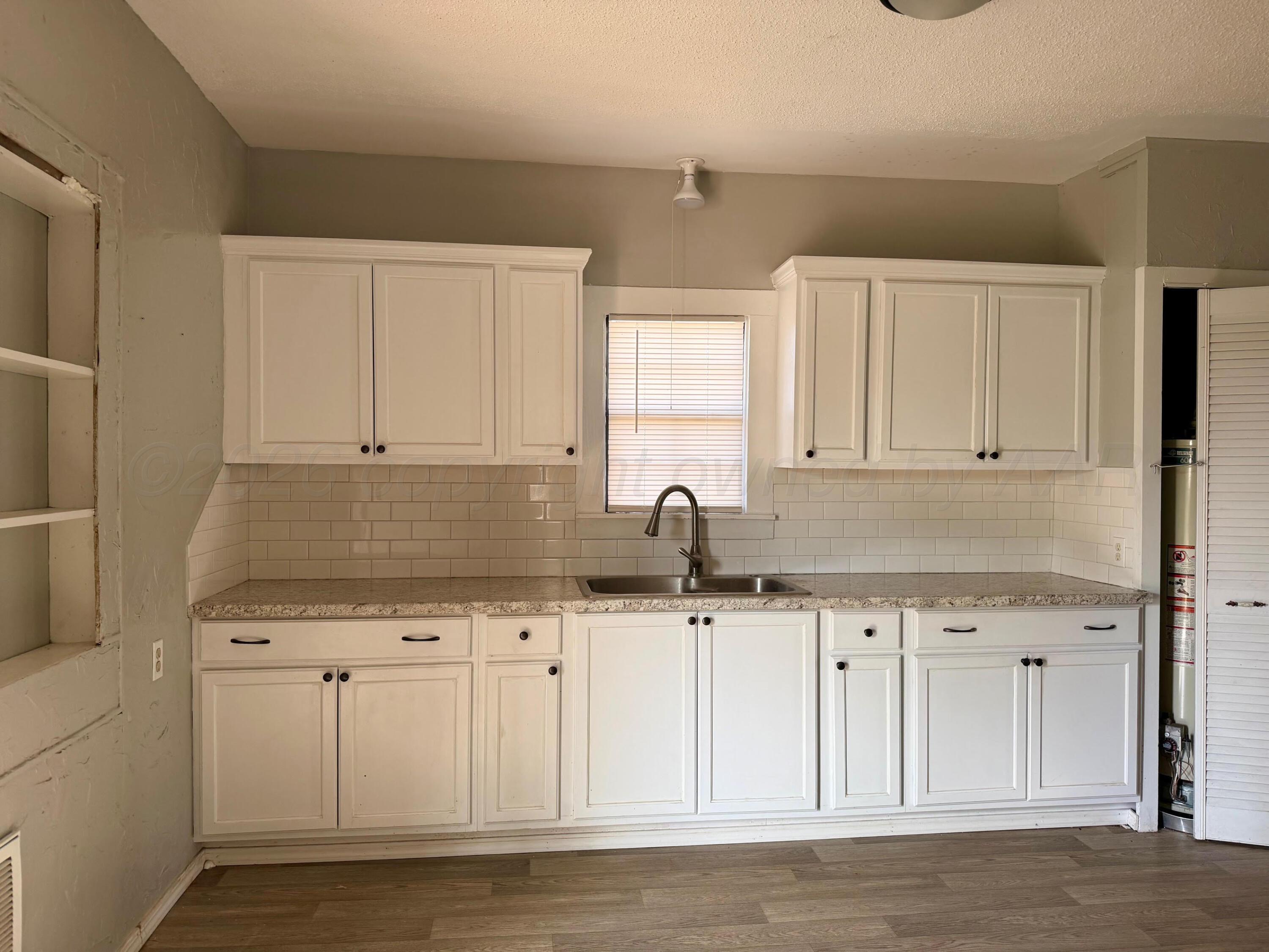 200 South Main Street Childress, TX 79201 - Photo 9 of 18 Kitchen 2
