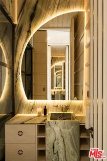 $38,808,000 | 11824 Ellice Street, Malibu, CA 90265