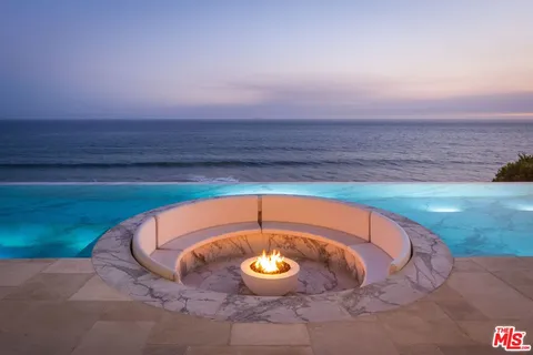 $38,808,000 | 11824 Ellice Street, Malibu, CA 90265