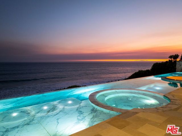 $38,808,000 | 11824 Ellice Street, Malibu, CA 90265