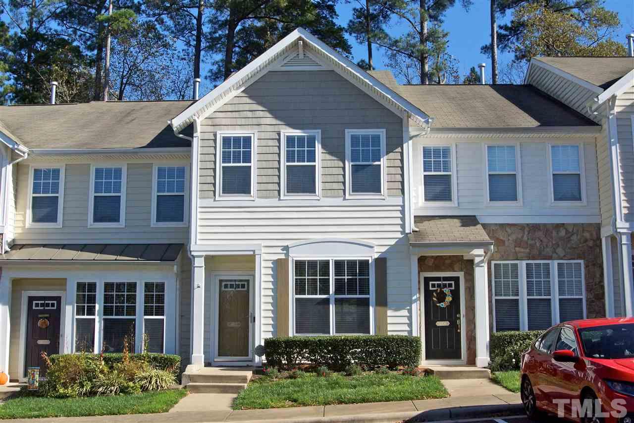 4807 Sir Duncan Way Raleigh, NC 27612 - Photo 2 of 29 a front view of a house with garden