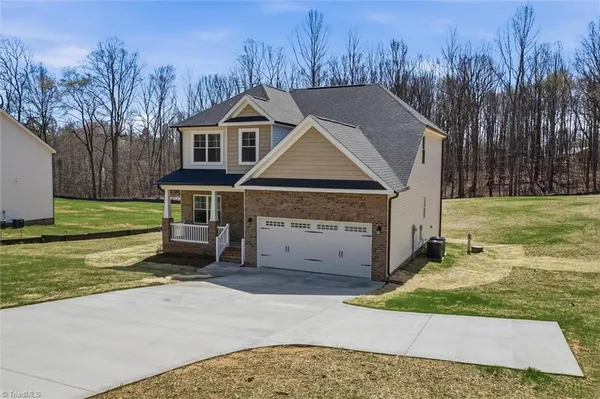 $439,900 | 6055 Frye Bridge Road, Clemmons, NC 27012