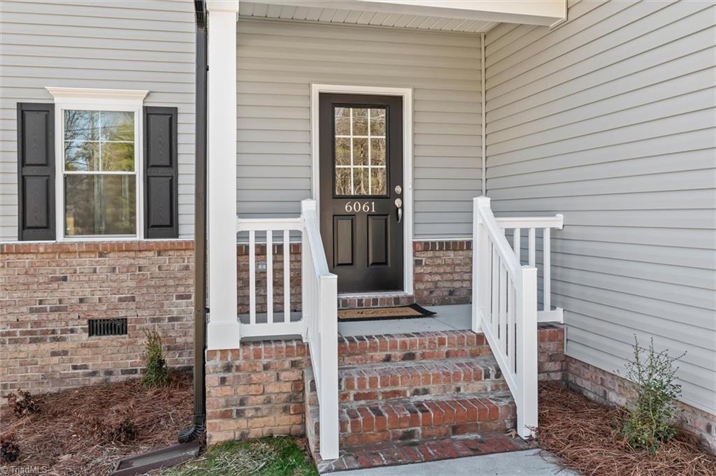 6055 Frye Bridge Road Clemmons, NC 27012 - Photo 4 of 42