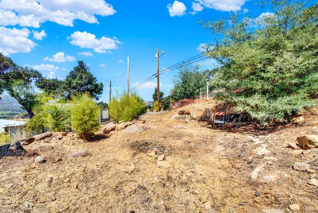 $139,900 | 609 Sunnyside Road, St. Helena, CA 94574