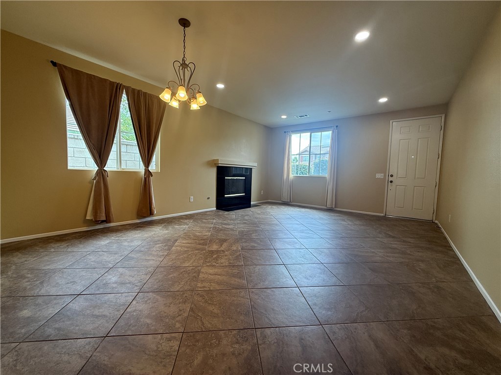 7219 Riley Drive Fontana, CA 92336 - Photo 3 of 22
