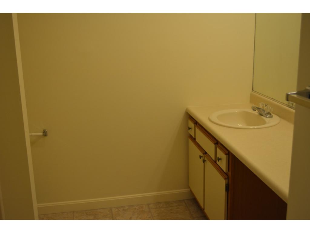 1991 Bodwell Road, Unit 24 Manchester, NH 03109 - Photo 6 of 17