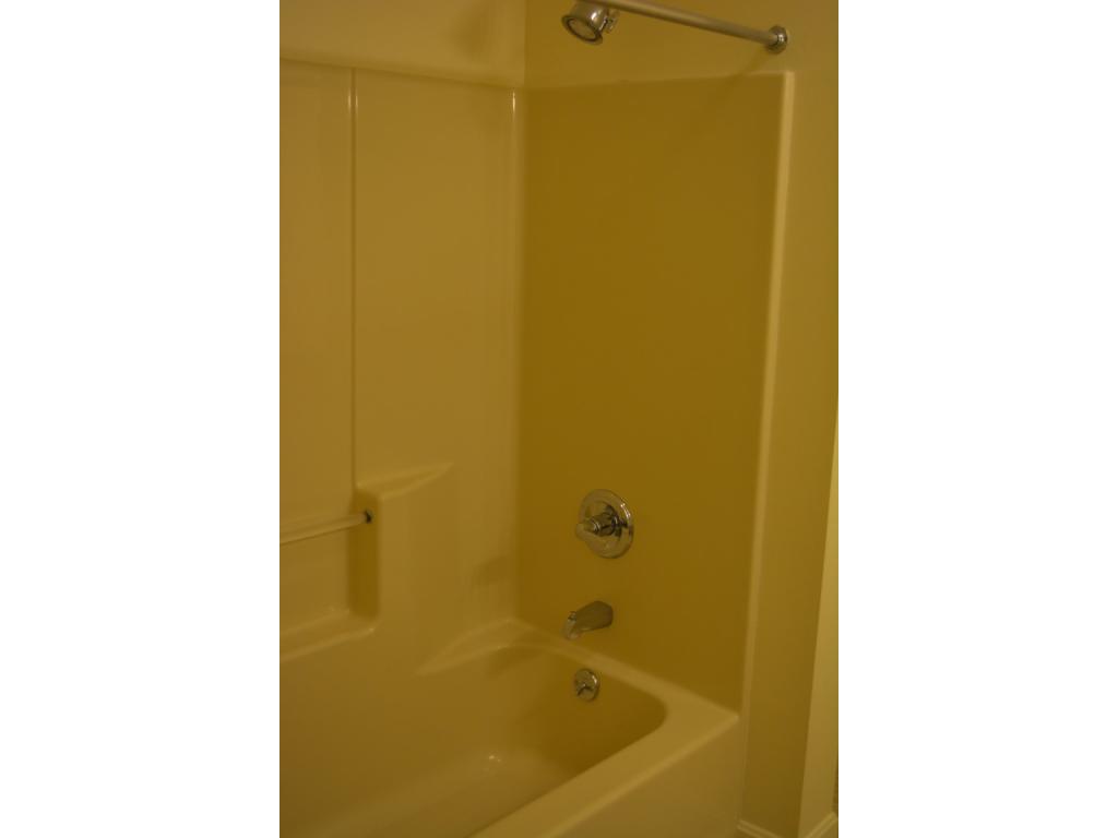 1991 Bodwell Road, Unit 24 Manchester, NH 03109 - Photo 7 of 17