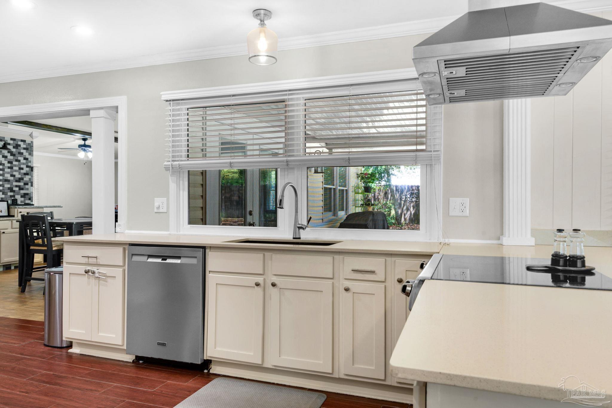 2102 Semur Road Pensacola, FL 32503 - Photo 17 of 56