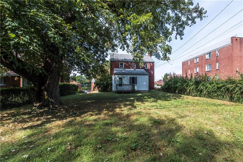 1514 Radford Road Pittsburgh, PA 15227 - Photo 15 of 25 Gallery Image 15