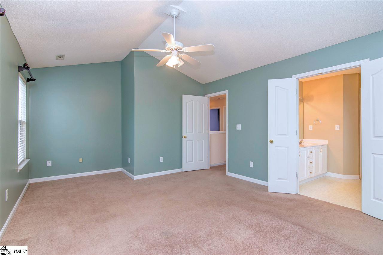 307 Goldenrain Way Simpsonville, SC 29680 - Photo 18 of 36 Gallery Image 18