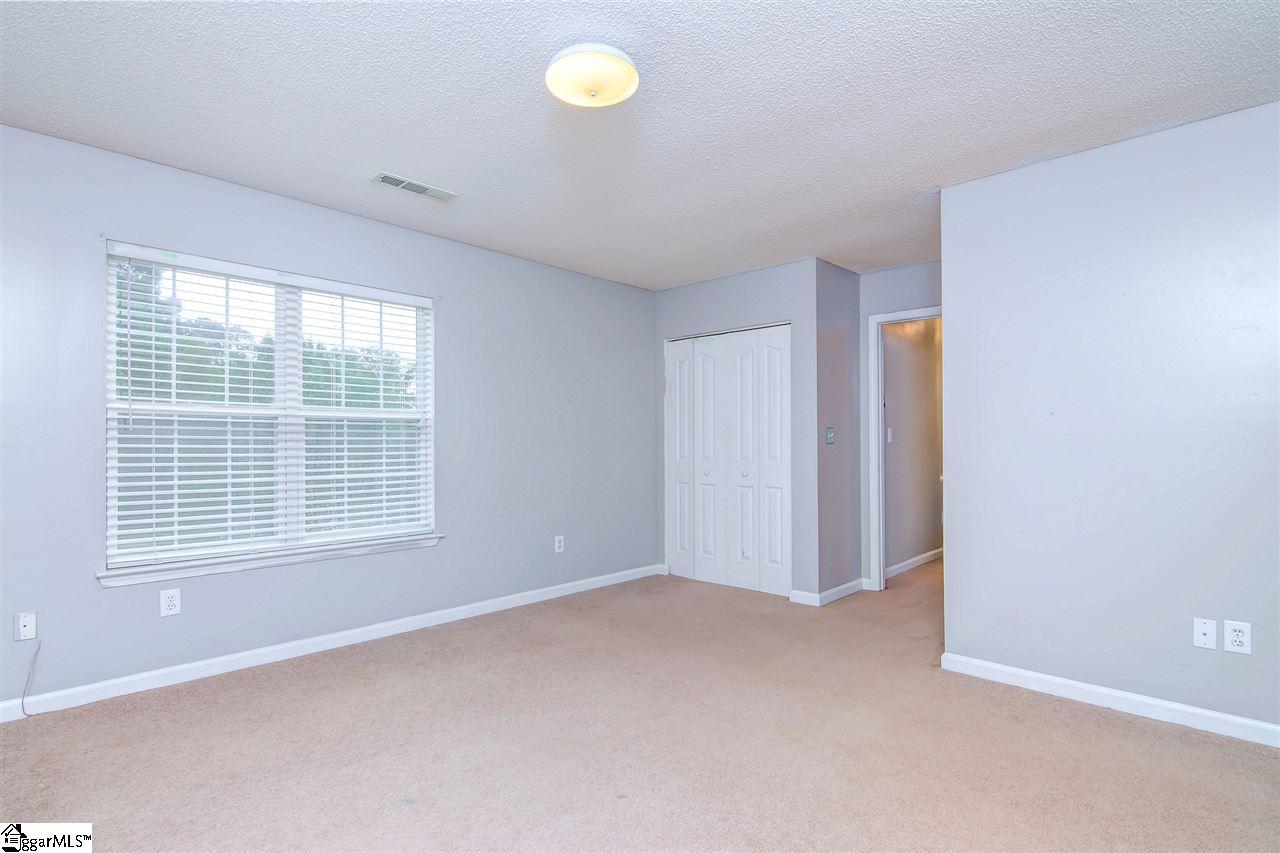 307 Goldenrain Way Simpsonville, SC 29680 - Photo 32 of 36 Gallery Image 32