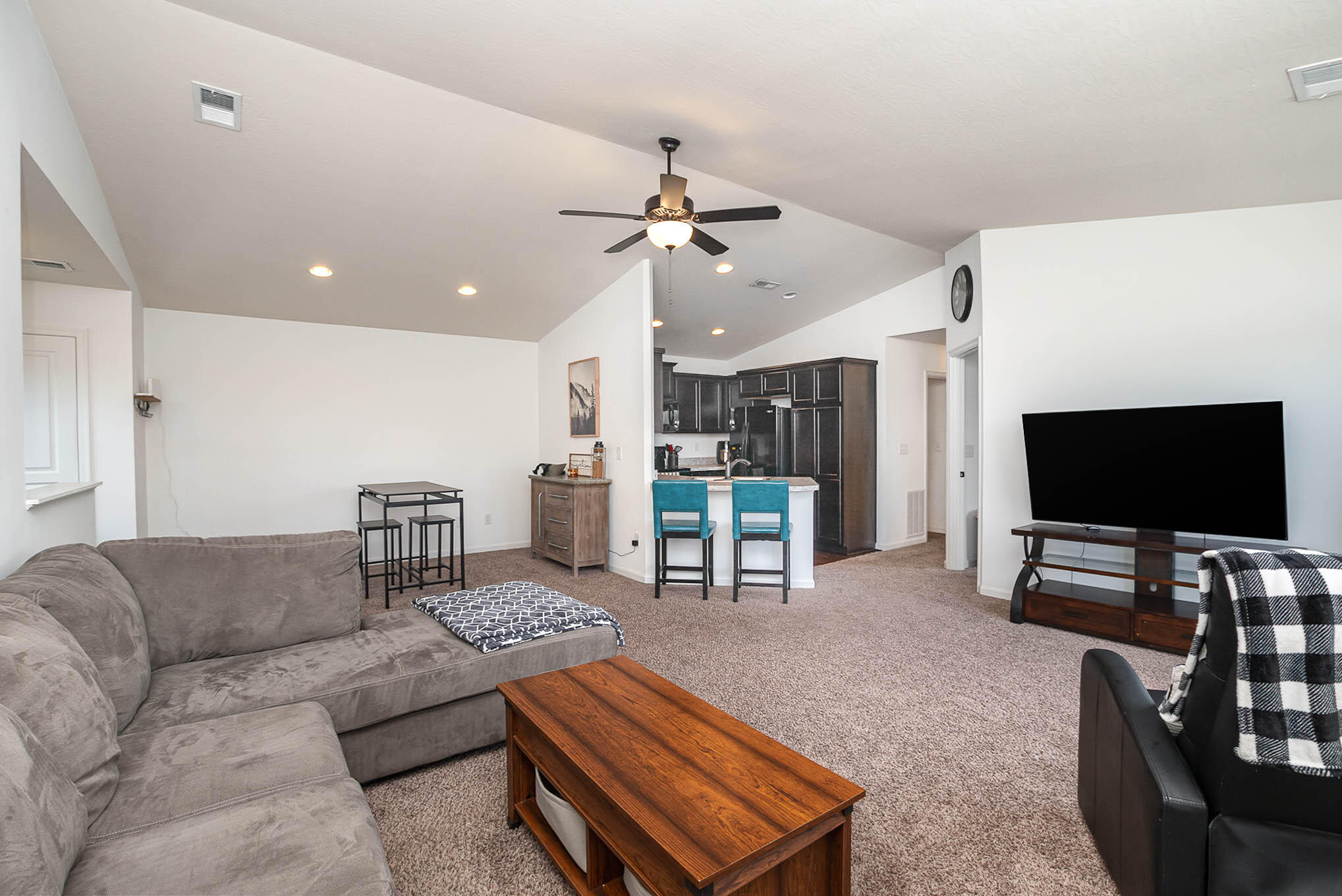 2016 Tanners Cove Road, Unit 300 Hebron, KY 41048 - Photo 7 of 25