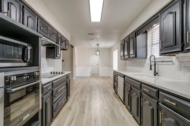 $399,900 | 824 Sandpiper Drive, Denton, TX 76205