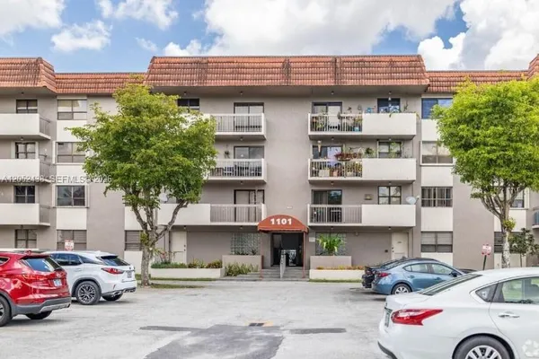 $2,300 | 1101 Southwest 122nd Avenue, Unit 106, Miami, FL 33184