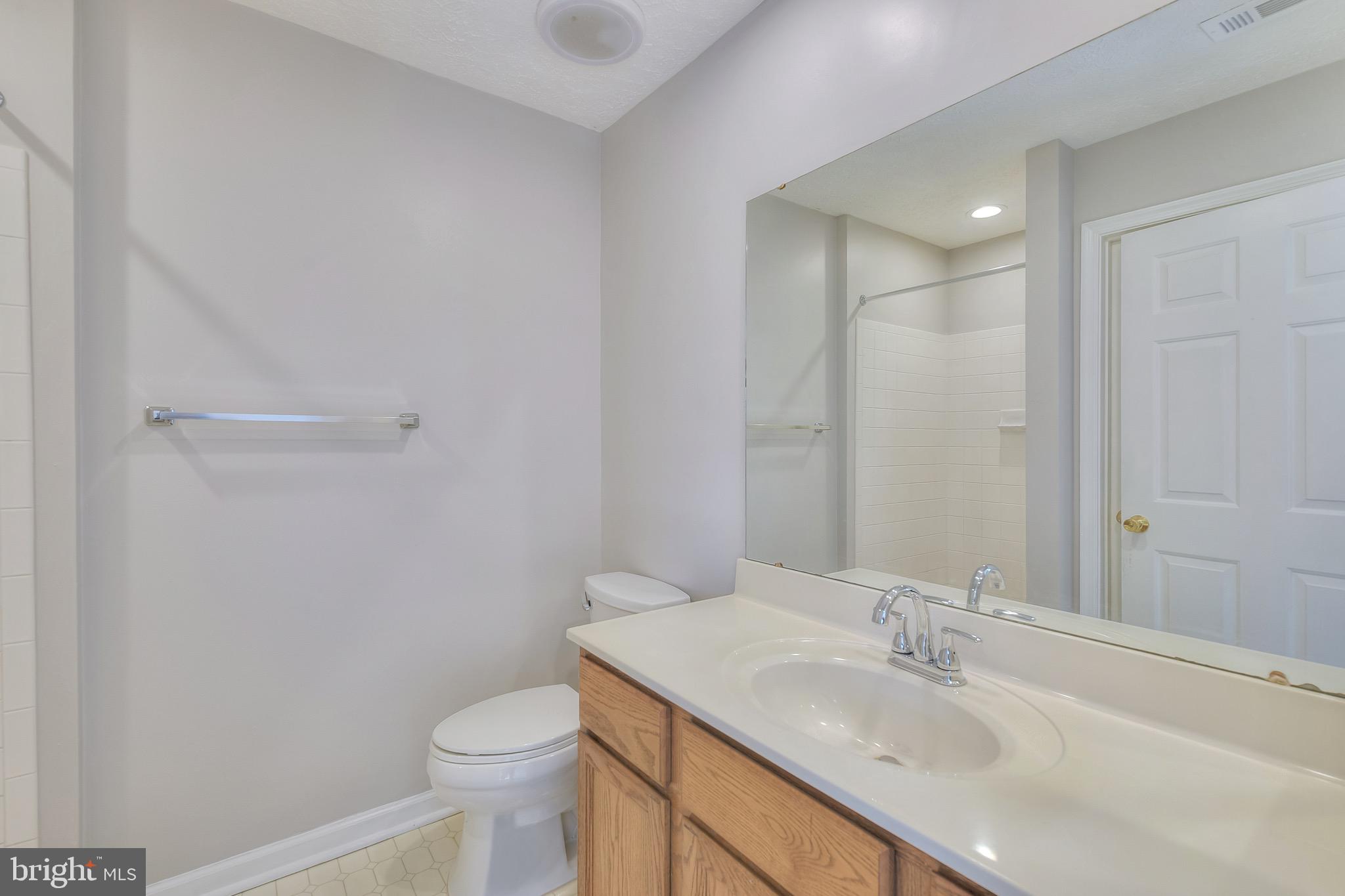 27 Cutter Cove Court Middle River, MD 21220 - Photo 19 of 36