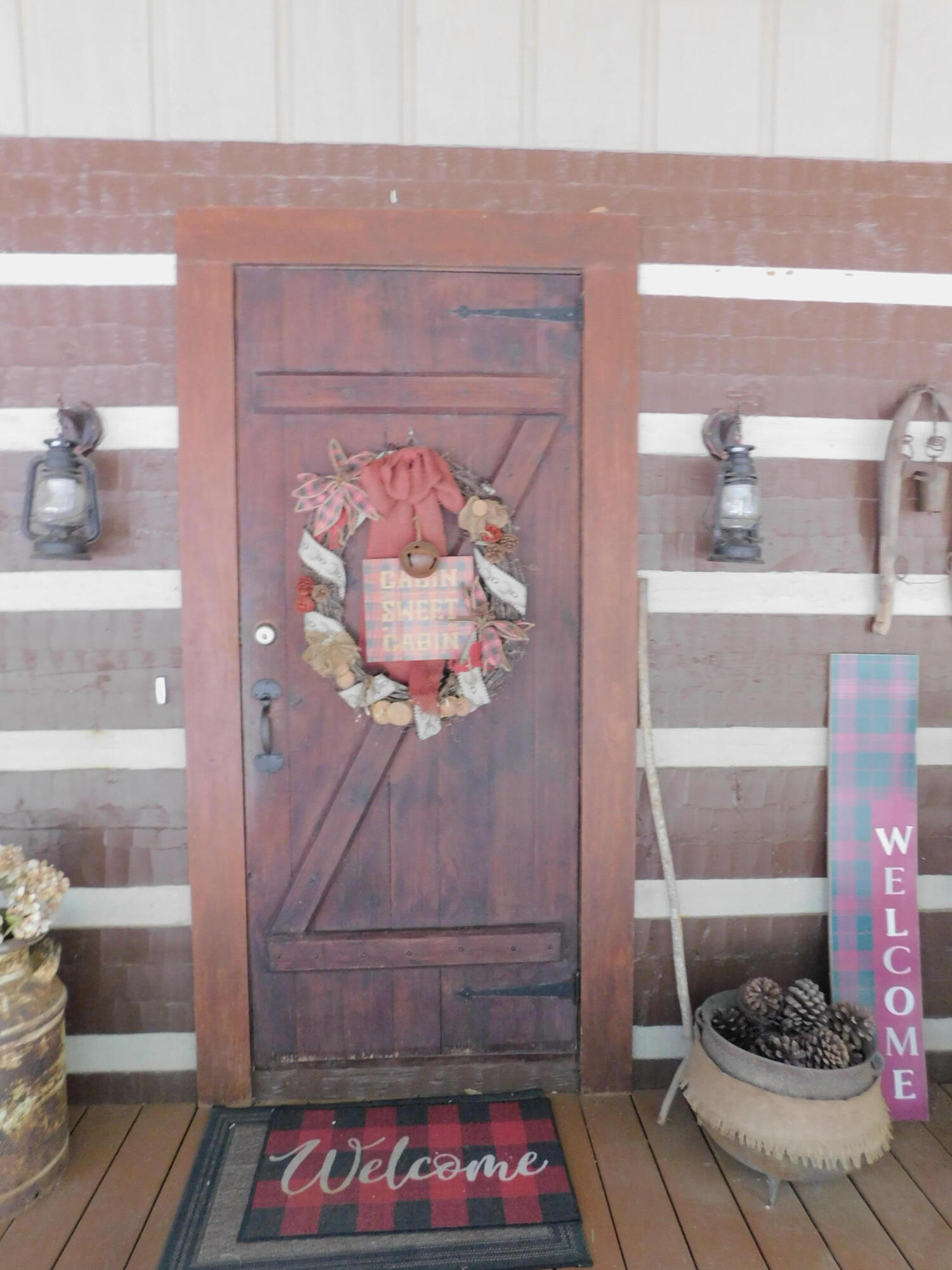25278 Hidden Forest Lane Andalusia, AL 36421 - Photo 13 of 35 a room with a fireplace and cabinets