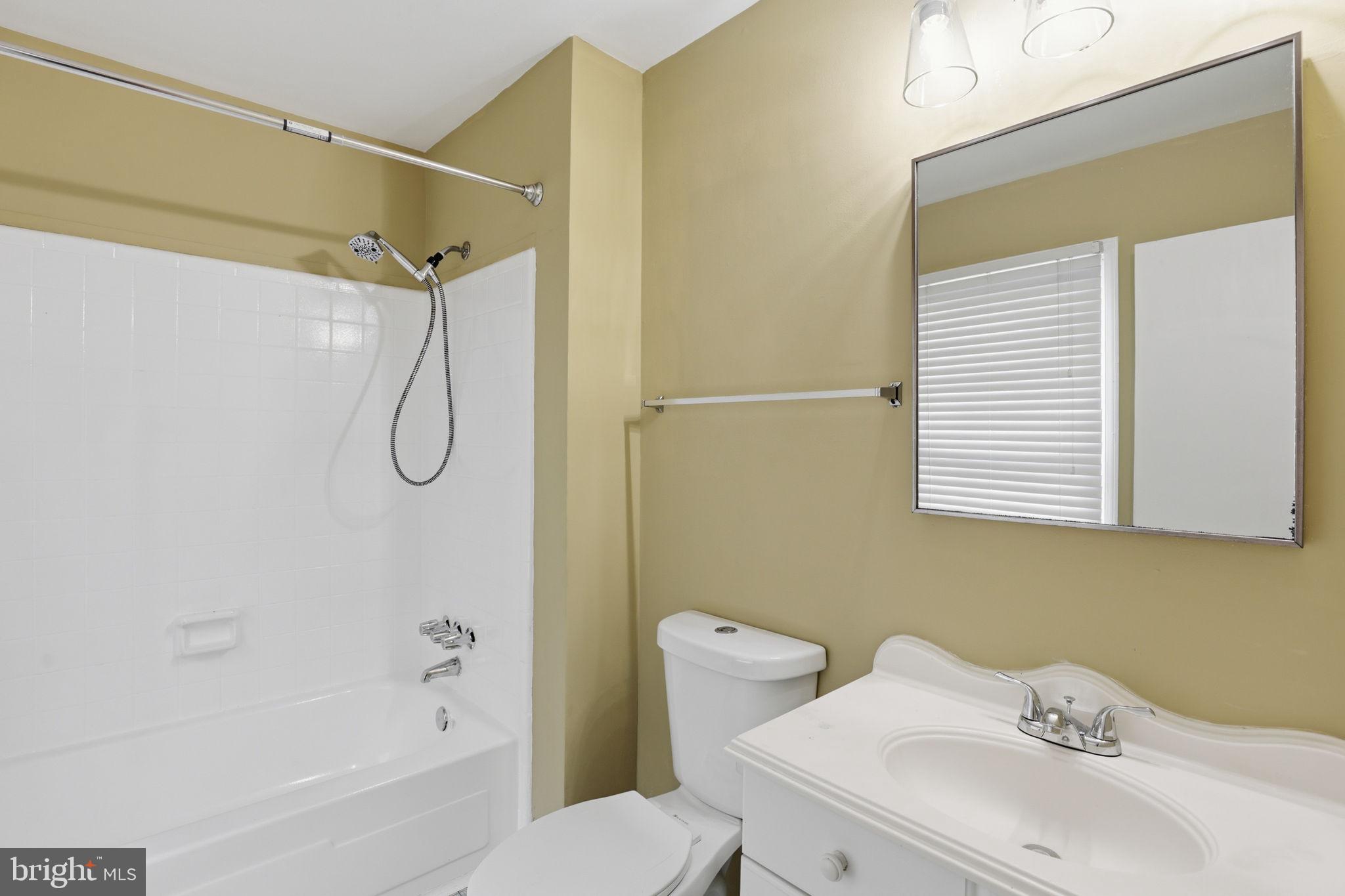 10107 Henry Court Manassas, VA 20109 - Photo 23 of 28