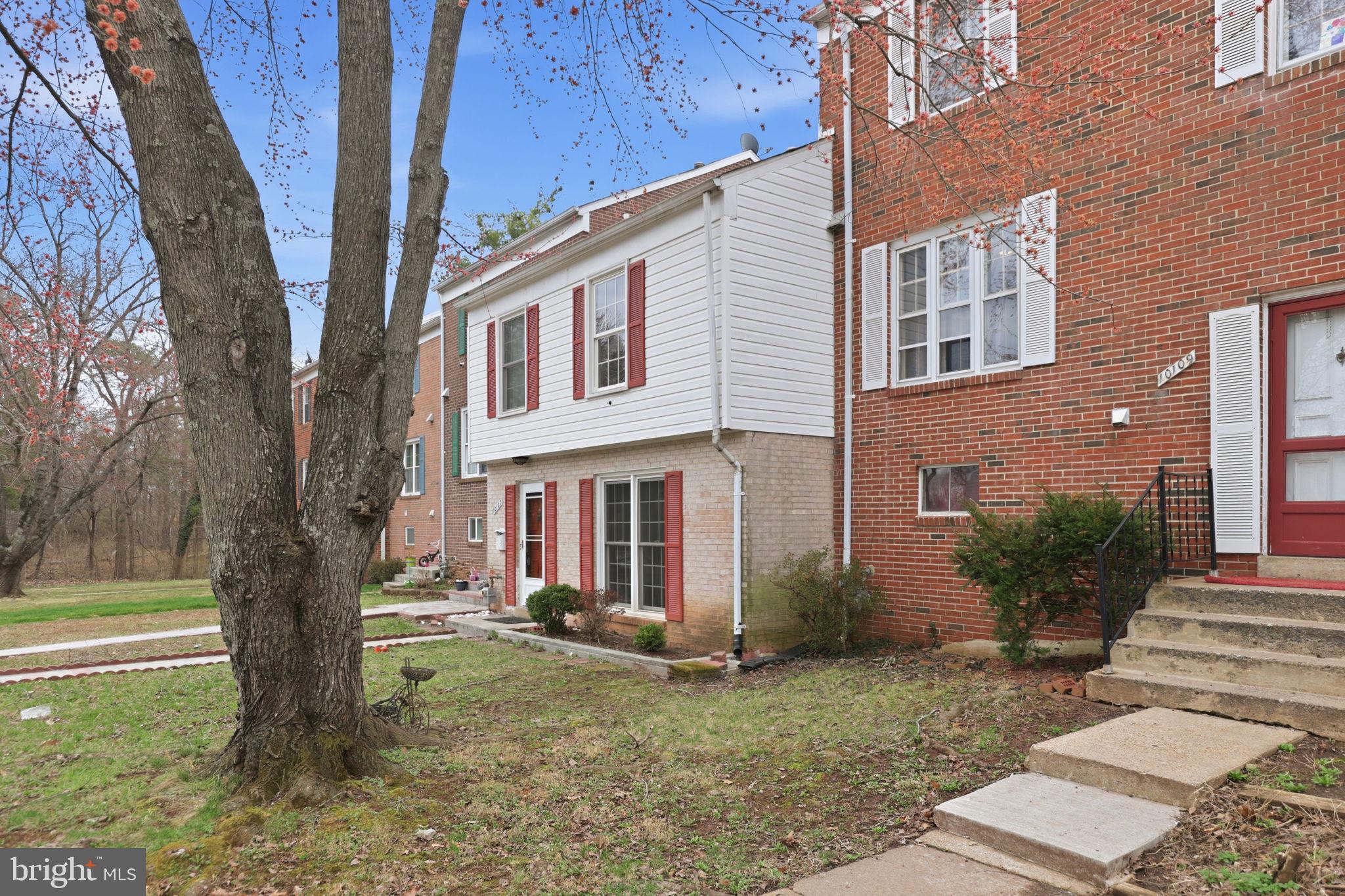 10107 Henry Court Manassas, VA 20109 - Photo 4 of 28