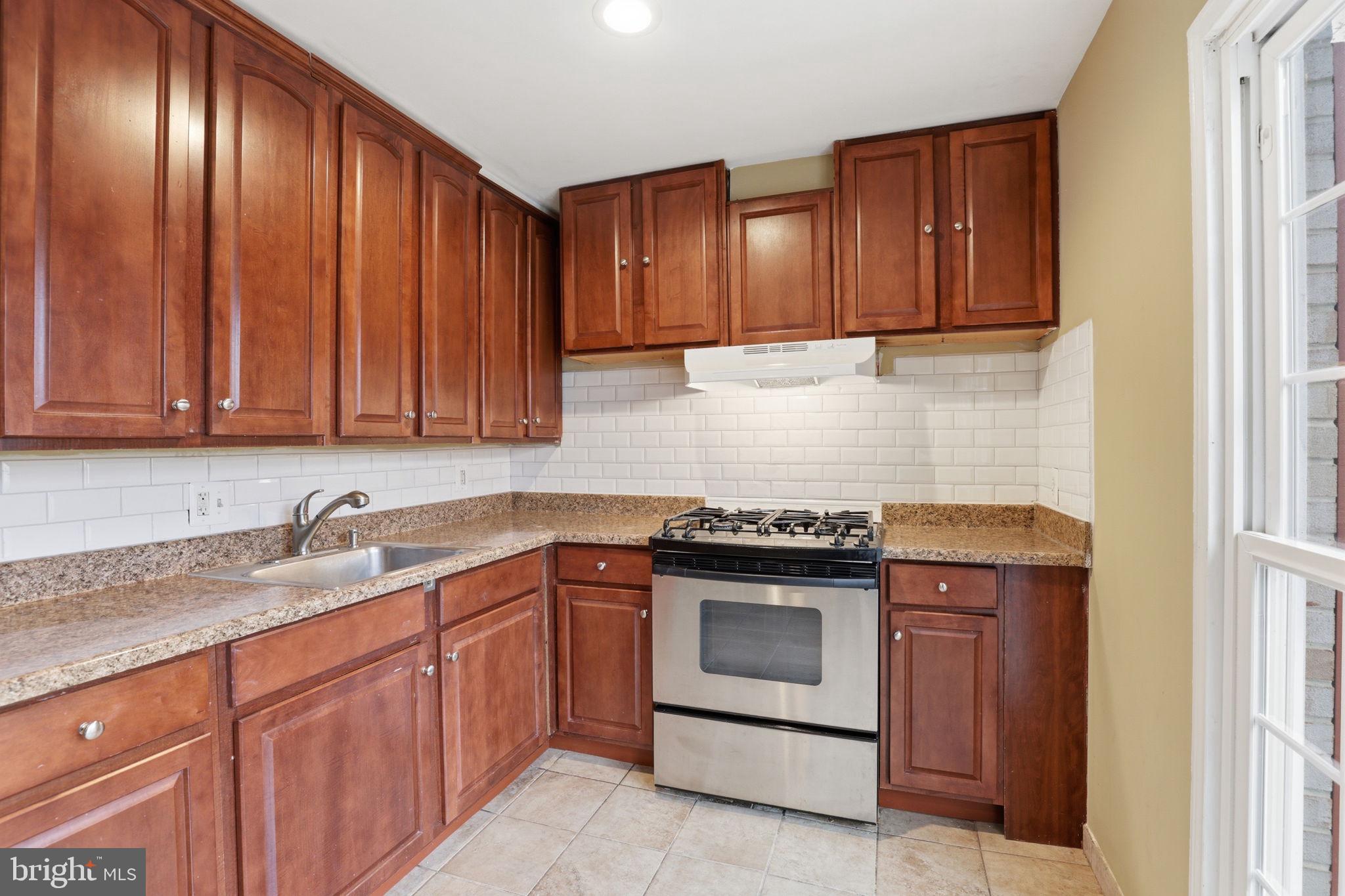 10107 Henry Court Manassas, VA 20109 - Photo 7 of 28