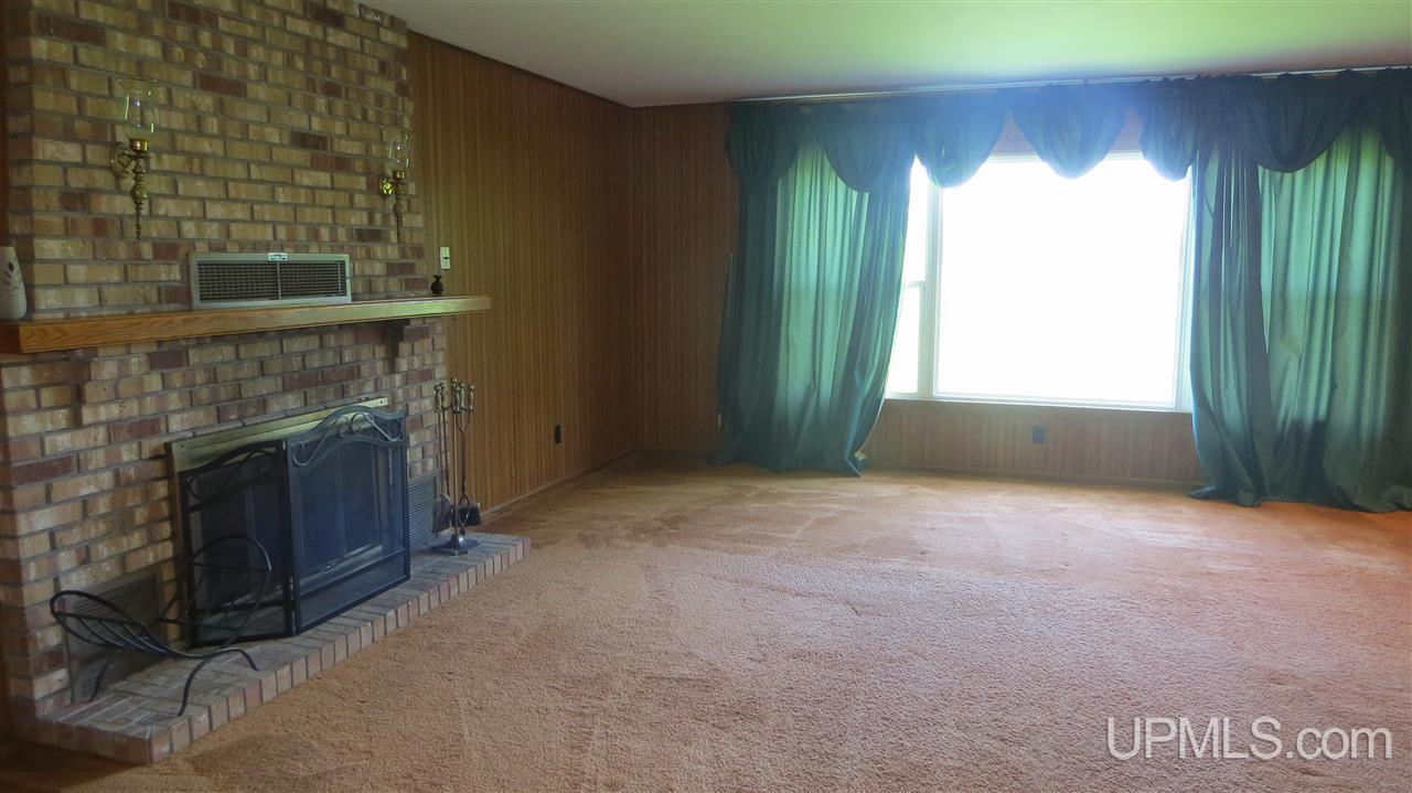 8761 Co Road Cornell, MI 49818 - Photo 7 of 25