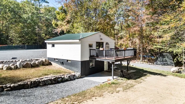 $394,900 | 400 Highway 11, New Durham, NH 03855