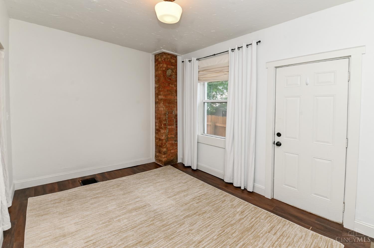 3304 Brotherton Road Cincinnati, OH 45209 - Photo 17 of 21