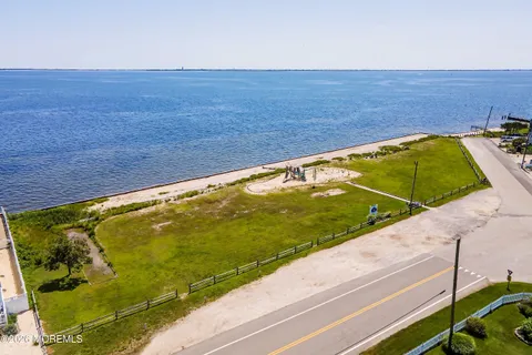 $470,000 | 502 Cypress Street, Forked River, NJ 08731