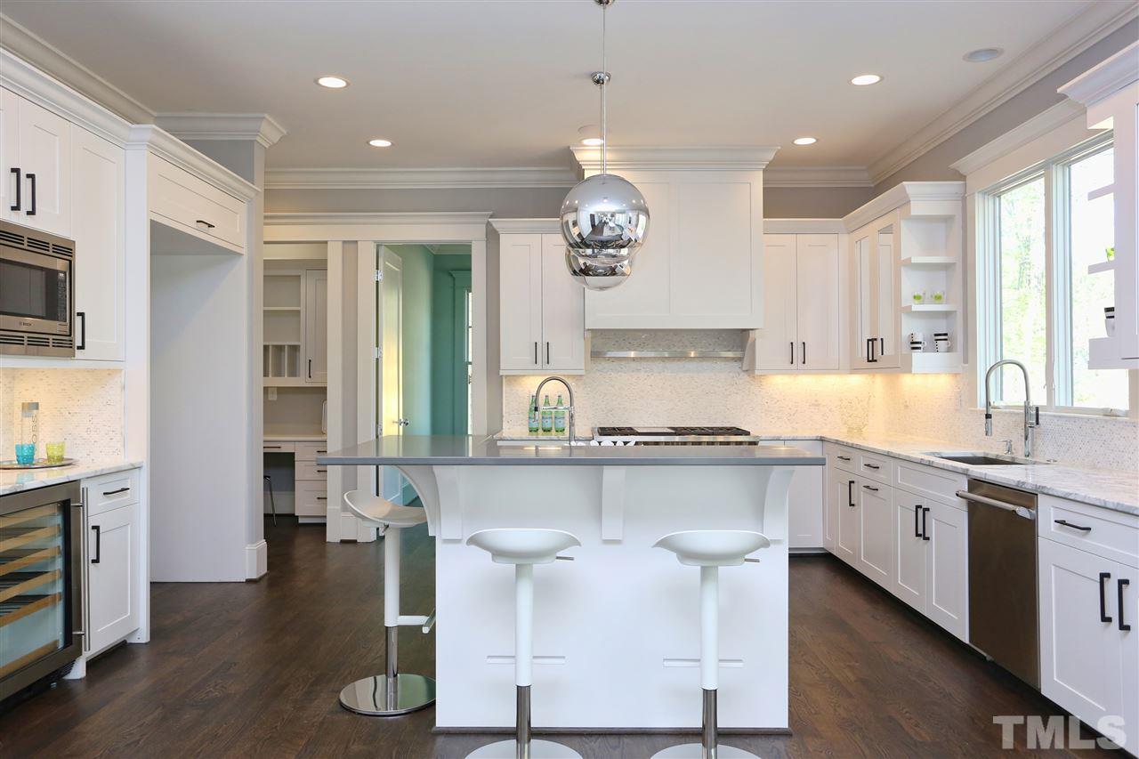 235 Parker Road Chapel Hill, NC 27517 - Photo 9 of 25