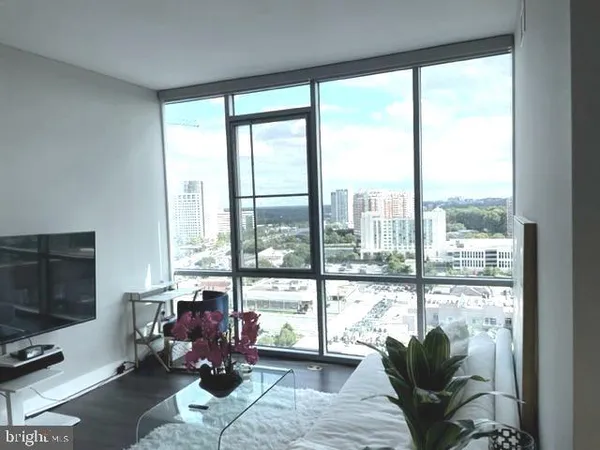 $2,800 | 930 Rose Avenue, Unit 1902, Rockville, MD 20852