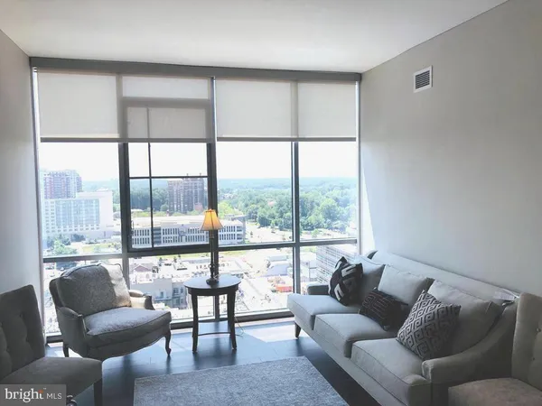 $2,800 | 930 Rose Avenue, Unit 1902, Rockville, MD 20852