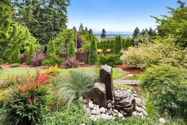 $1,150,000 | 8807 Shadow Wood Drive, Everett, WA 98208