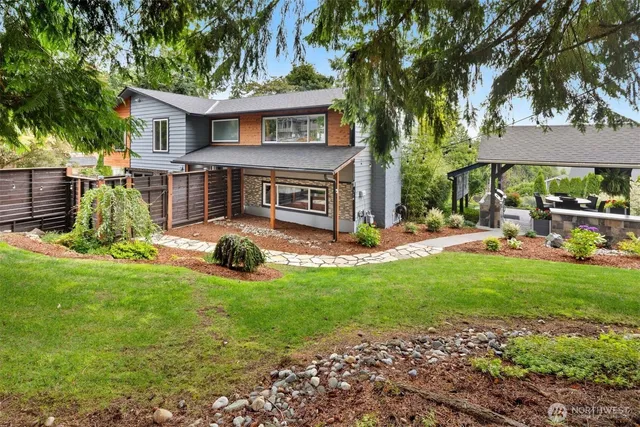 $1,150,000 | 8807 Shadow Wood Drive, Everett, WA 98208