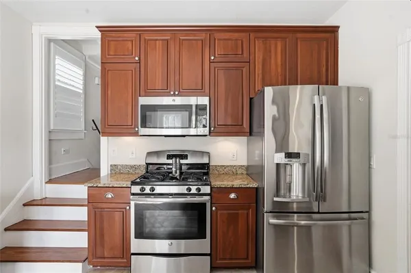 $1,049,000 | 126 22nd Avenue Northeast, St. Petersburg, FL 33704