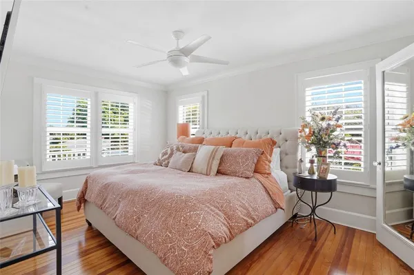 $1,049,000 | 126 22nd Avenue Northeast, St. Petersburg, FL 33704