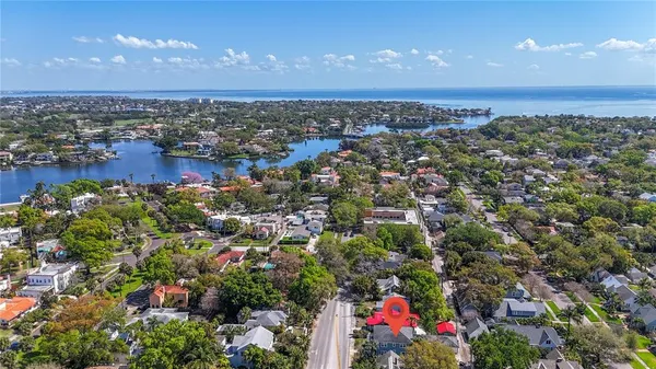 $1,049,000 | 126 22nd Avenue Northeast, St. Petersburg, FL 33704