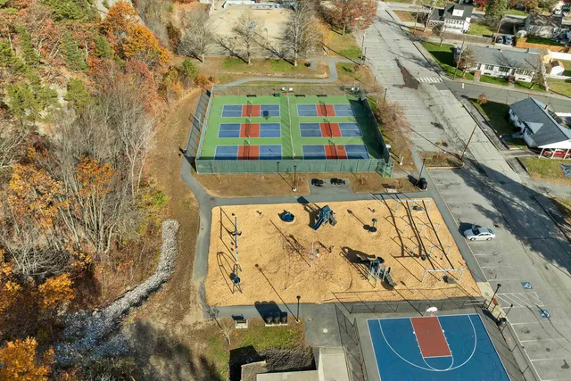 $425,000 | 245 Laval Street, Manchester, NH 03102