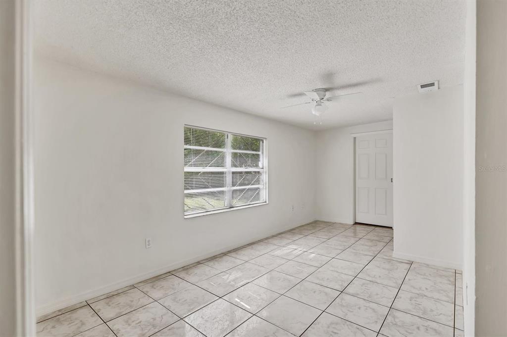 1622 29th Street Sarasota, FL 34234 - Photo 16 of 39 an empty room with windows