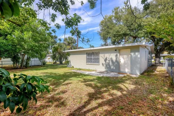$229,900 | 1622 29th Street, Sarasota, FL 34234